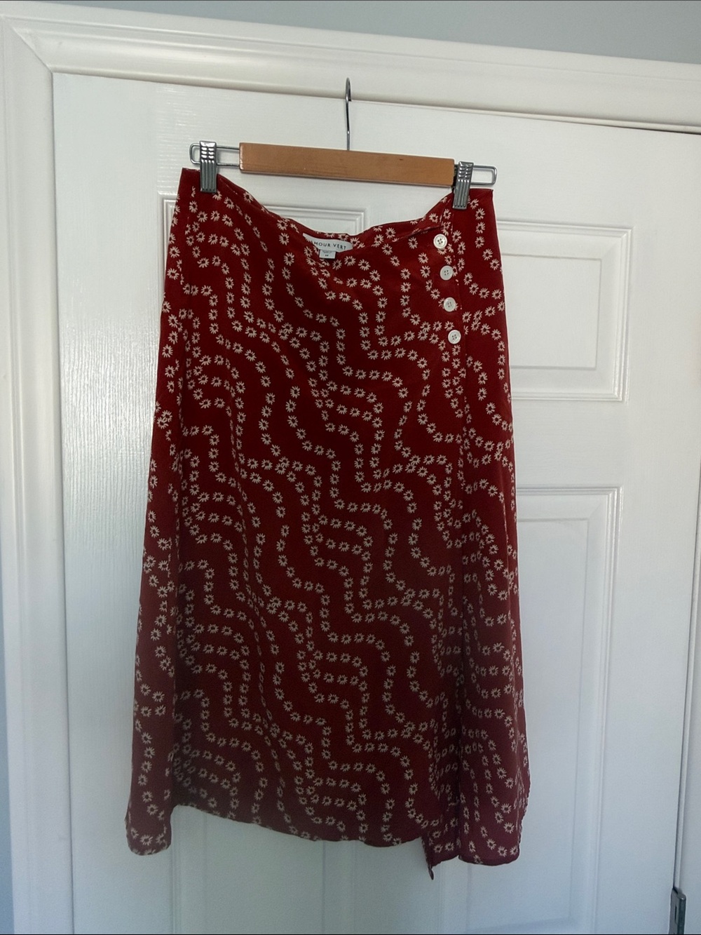 Amour Vert Women’s Red rust Floral Button-Accent A-Line Skirt